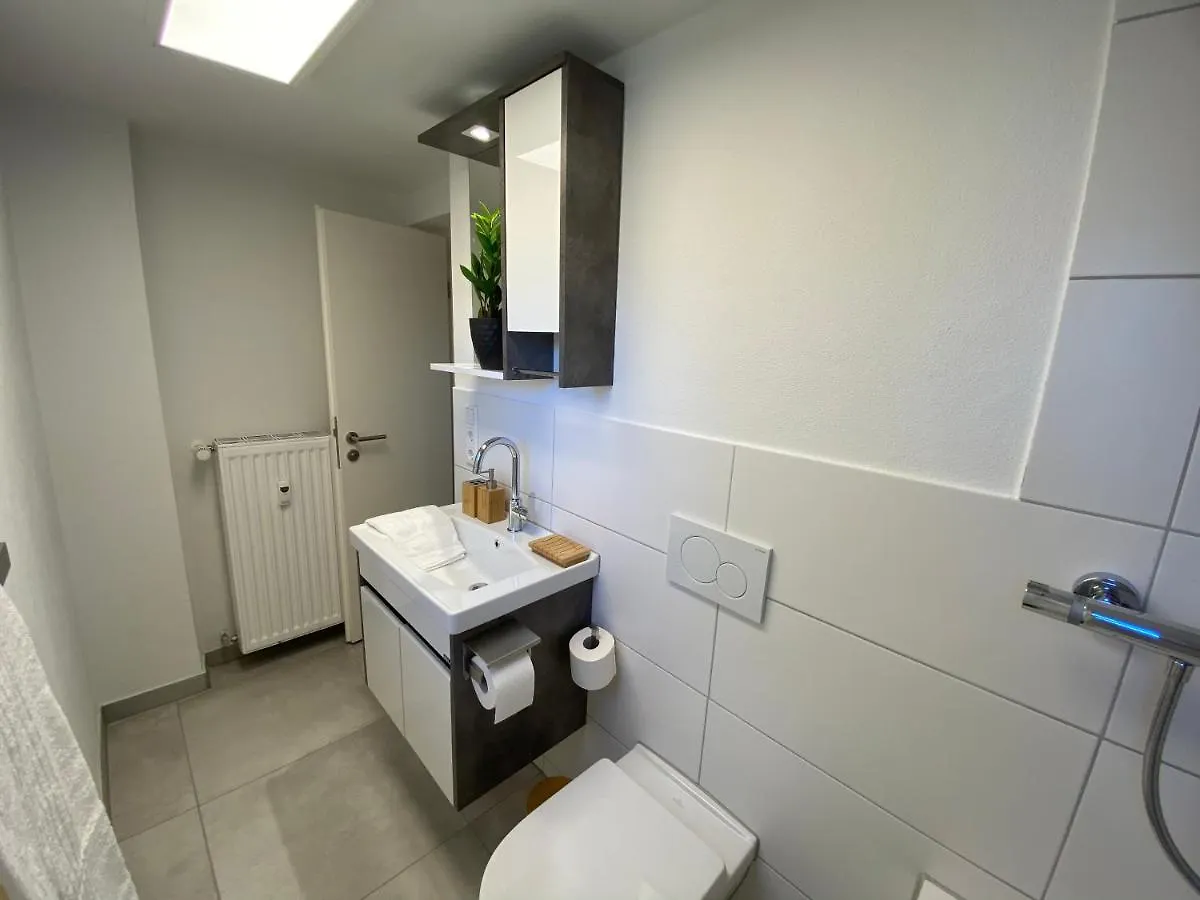 ☆Fewo Altes Kino - Modern - Quiet - 65M² - Tv - Netflix - Wlan☆ Momlingen Germany